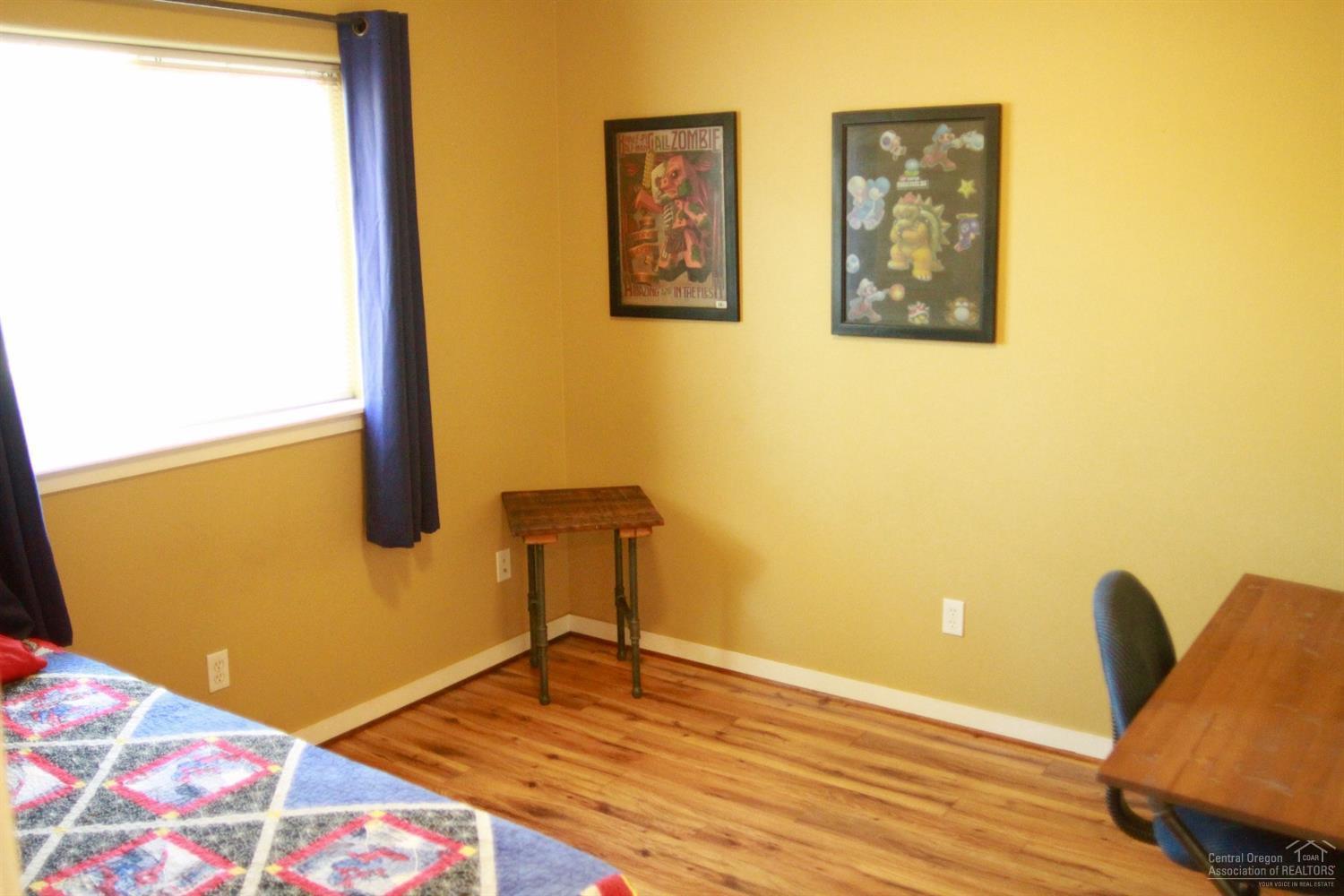 Edge O The Pines - Residential