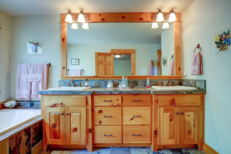 River Rim - Residential