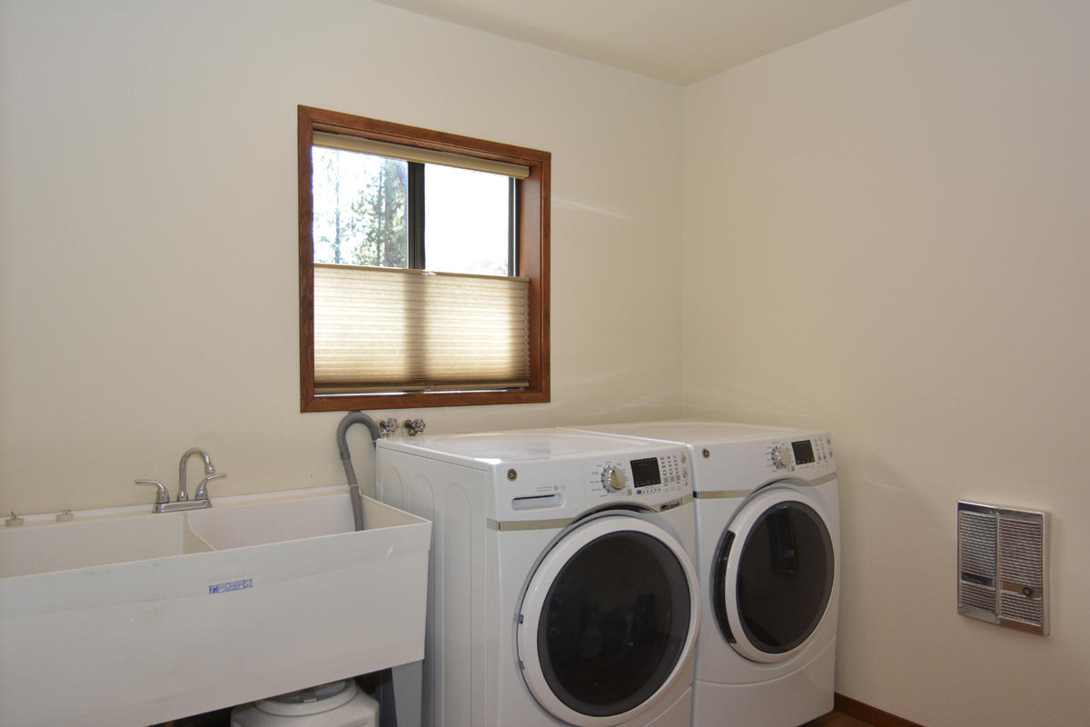 Fall River Estate - Residential