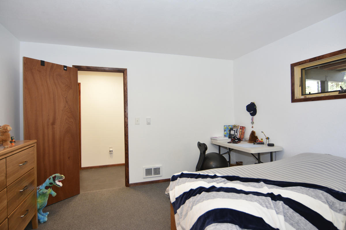 Fall River Estate - Residential