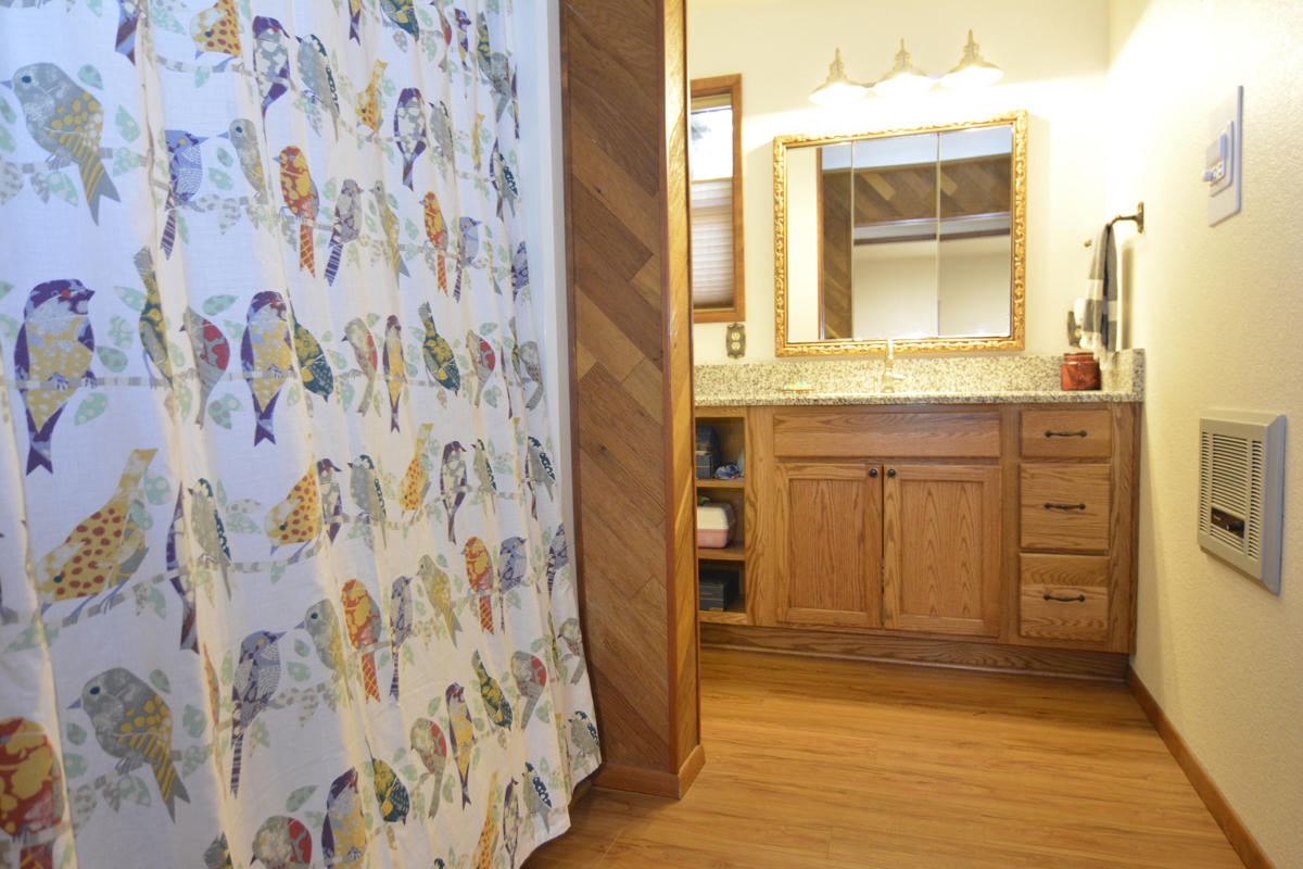 Fall River Estate - Residential