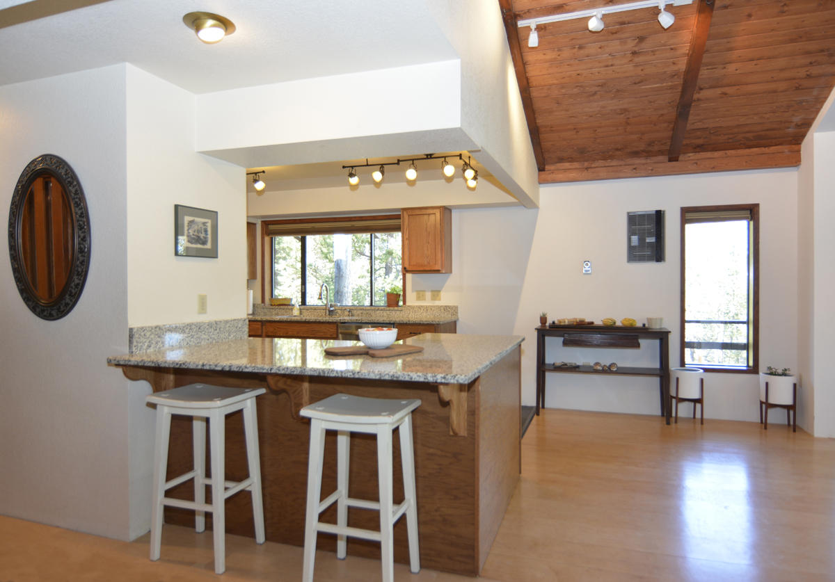 Fall River Estate - Residential