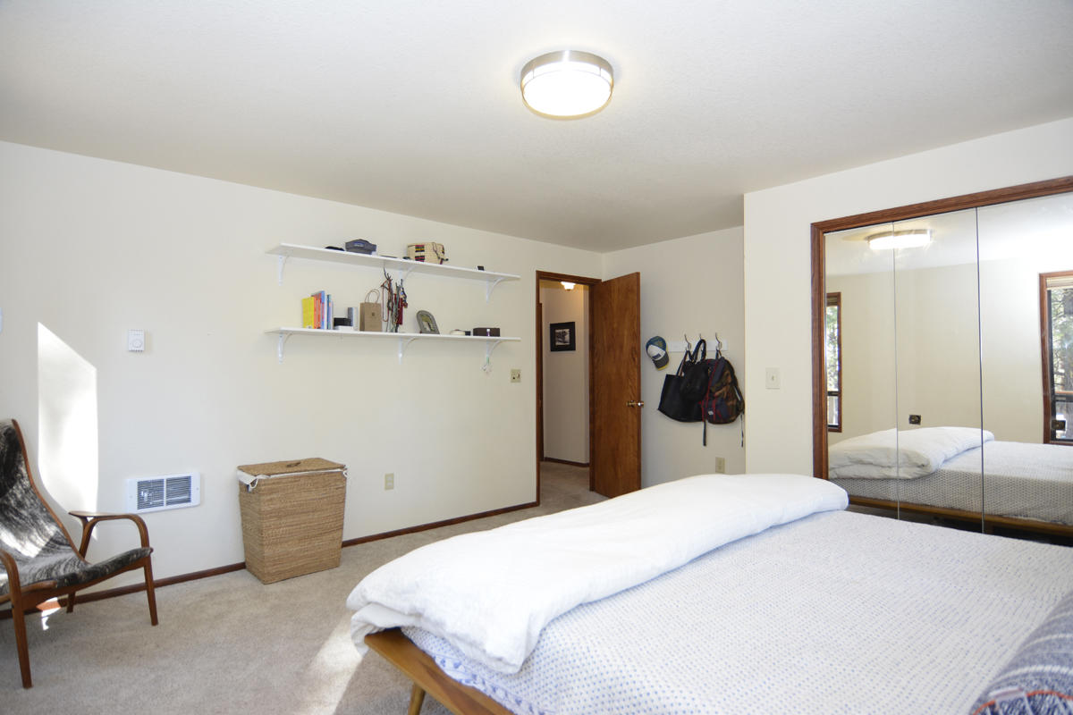 Fall River Estate - Residential