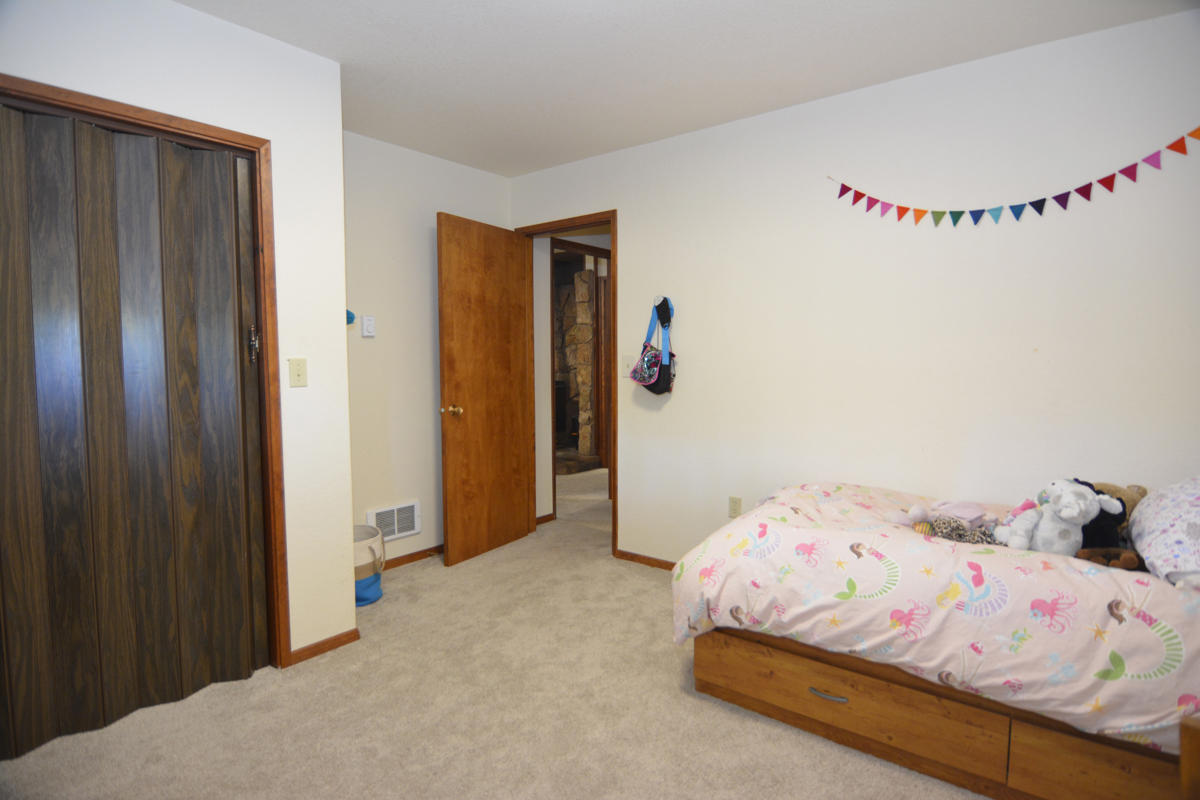 Fall River Estate - Residential