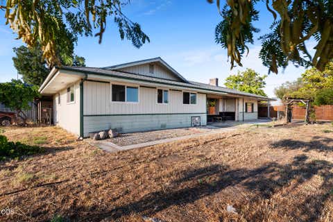 Photo of 1031 Dillon Way, Central Point, OR 97502 (MLS # 220227175)