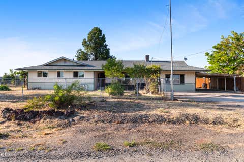 Tiny photo for 1031 Dillon Way, Central Point, OR 97502 (MLS # 220227175)
