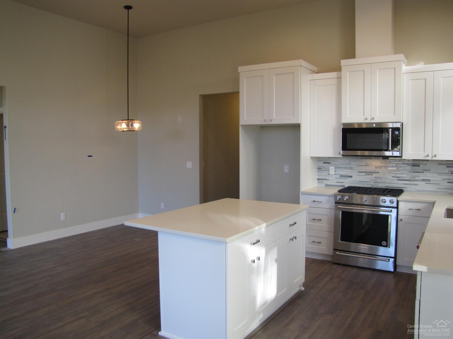 Tuscany Pines - Residential