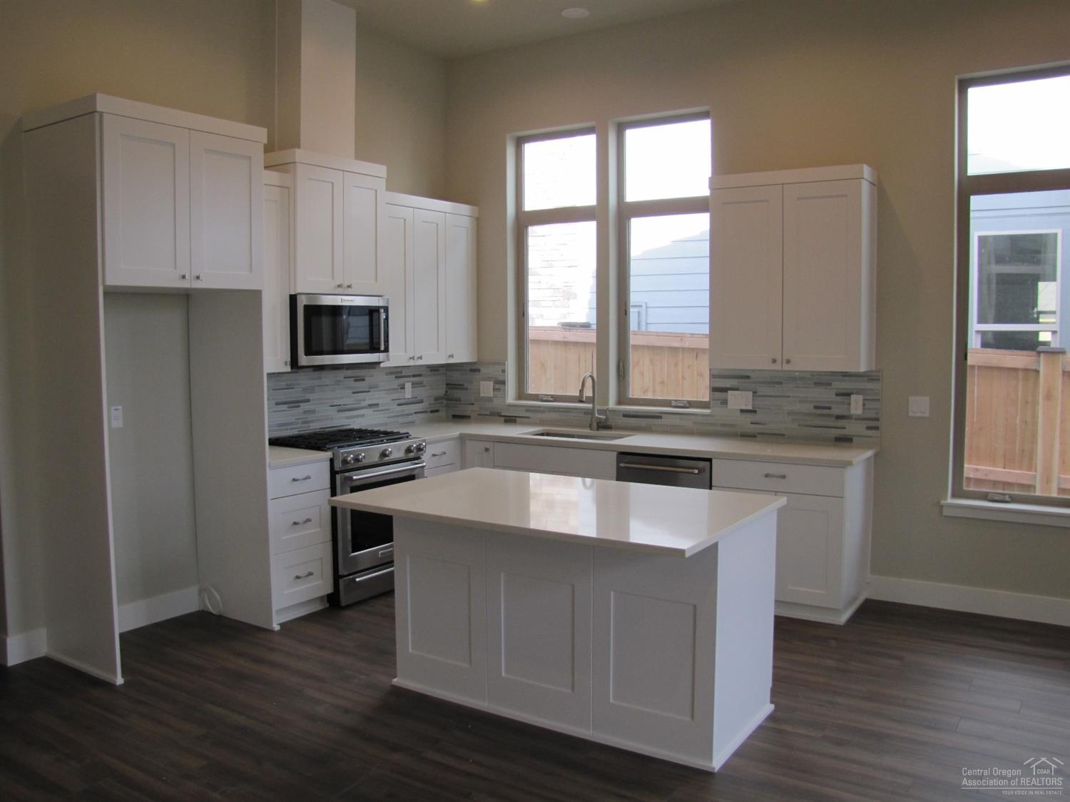 Tuscany Pines - Residential