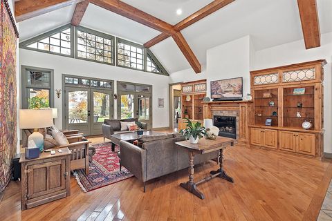 Tiny photo for 903 Nicklaus Point Lane, Grants Pass, OR 97526 (MLS # 220212046)