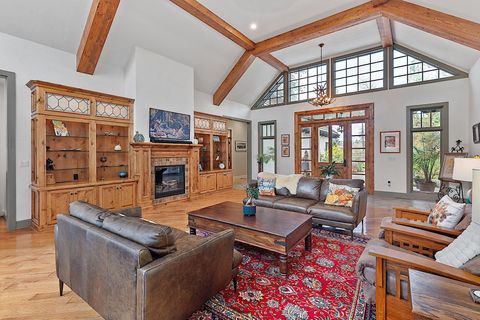 Tiny photo for 903 Nicklaus Point Lane, Grants Pass, OR 97526 (MLS # 220212046)