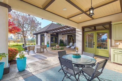 Tiny photo for 903 Nicklaus Point Lane, Grants Pass, OR 97526 (MLS # 220212046)