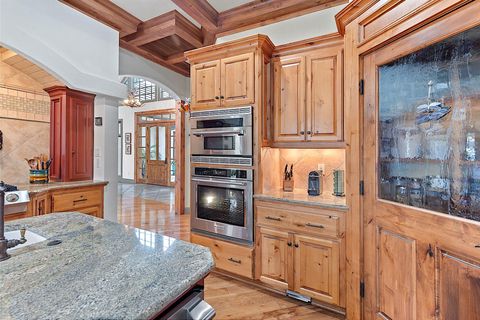 Tiny photo for 903 Nicklaus Point Lane, Grants Pass, OR 97526 (MLS # 220212046)