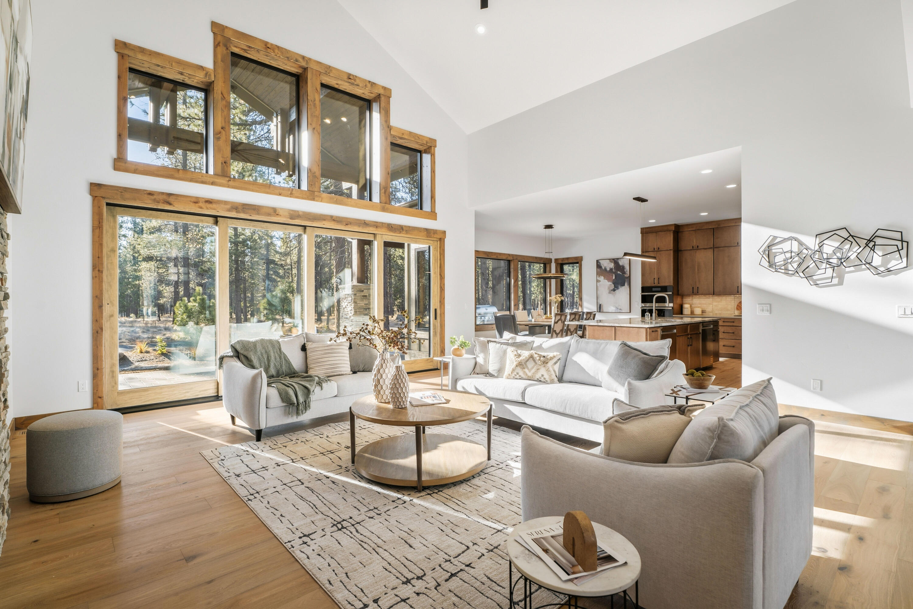 17875 Preservation Loop 422