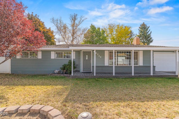 6224 WINEMA DR, KLAMATH FALLS, OR 97603 - Image 0bcf8e670d7bdf82e44fbd294a630be6/4284576995