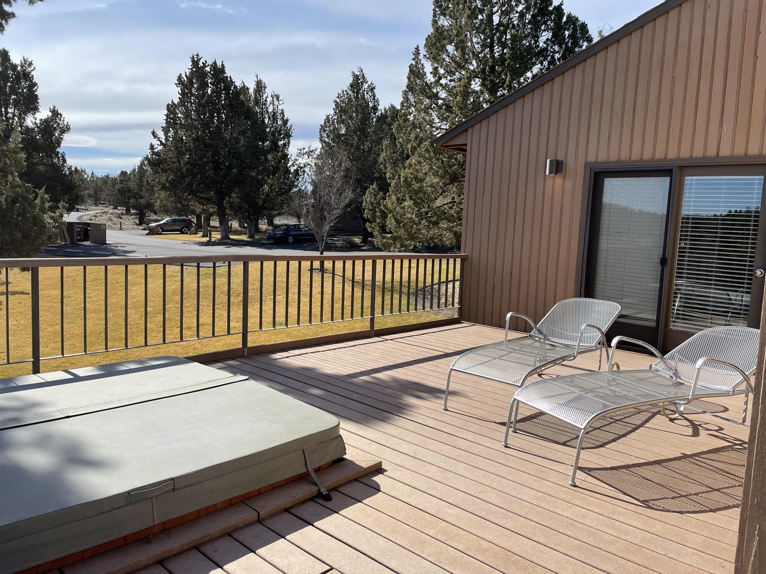 Eagle Crest - Residential