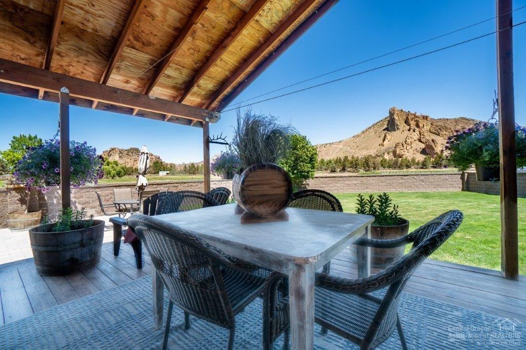 Crooked River Estate - Residential