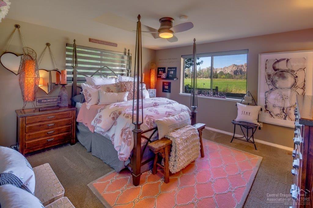 Crooked River Estate - Residential