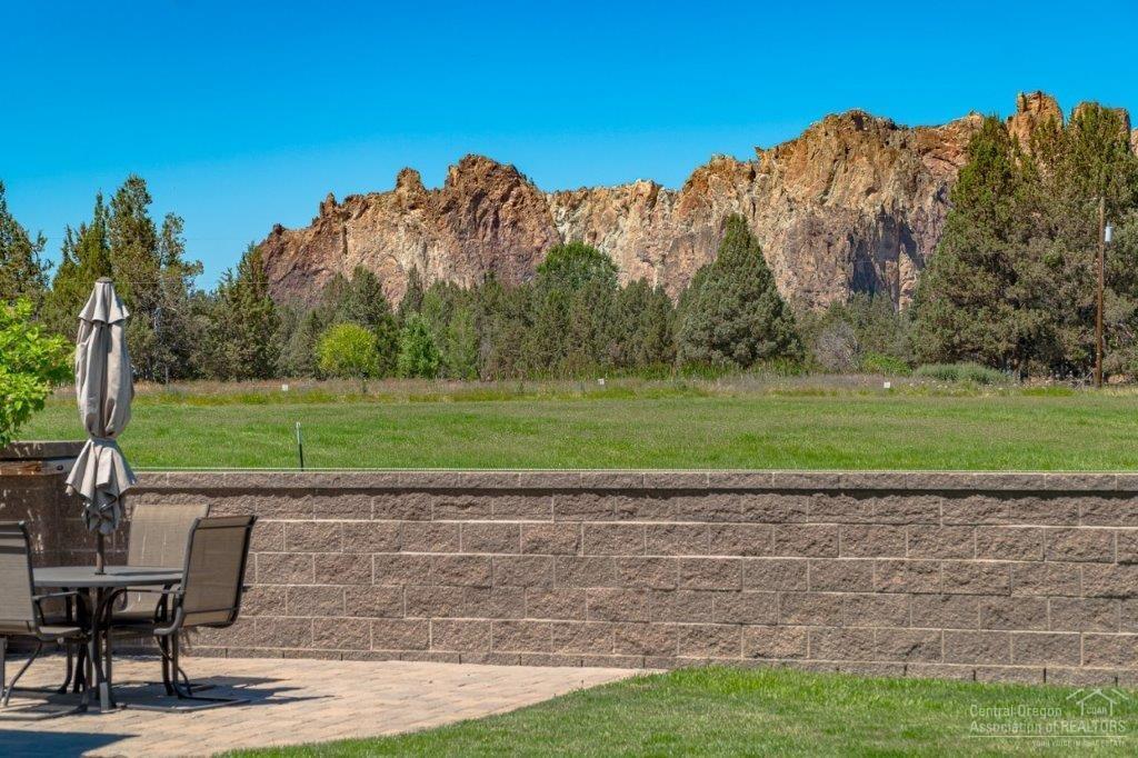 Crooked River Estate - Residential
