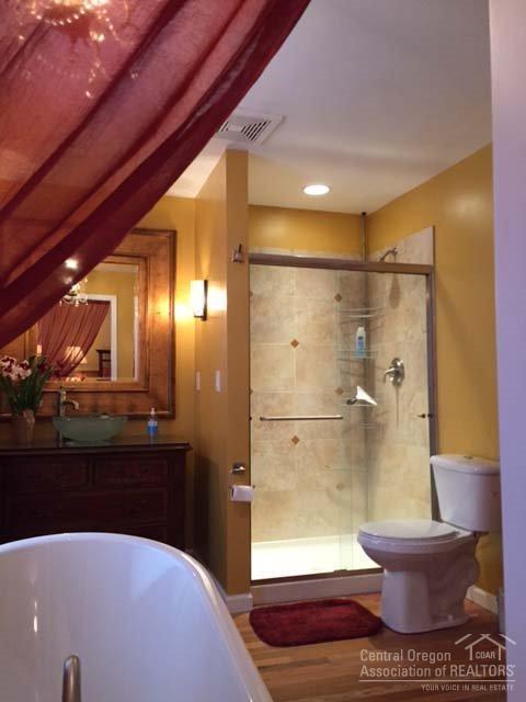 River Terrace - Residential