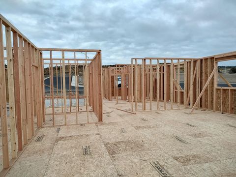 Tiny photo for 790 SE CUB CT. Court #LOT 1, Madras, OR 97741 (MLS # 220212316)