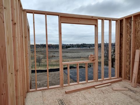 Tiny photo for 790 SE CUB CT. Court #LOT 1, Madras, OR 97741 (MLS # 220212316)