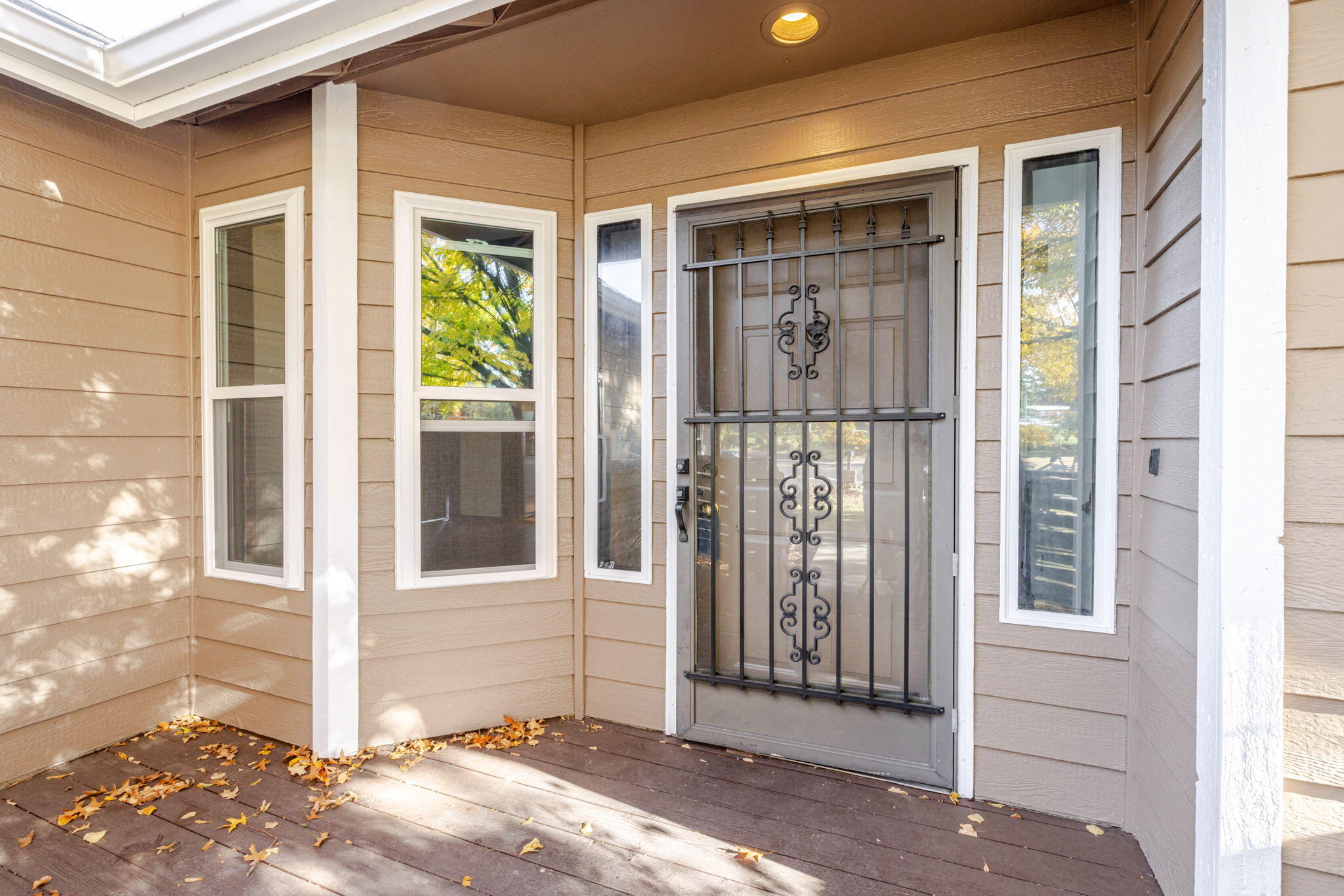 940 NE Purcell Boulevard