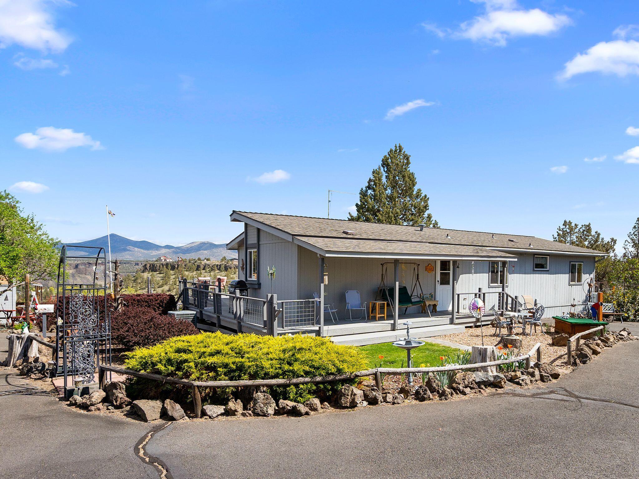 14851 SW Maverick Road