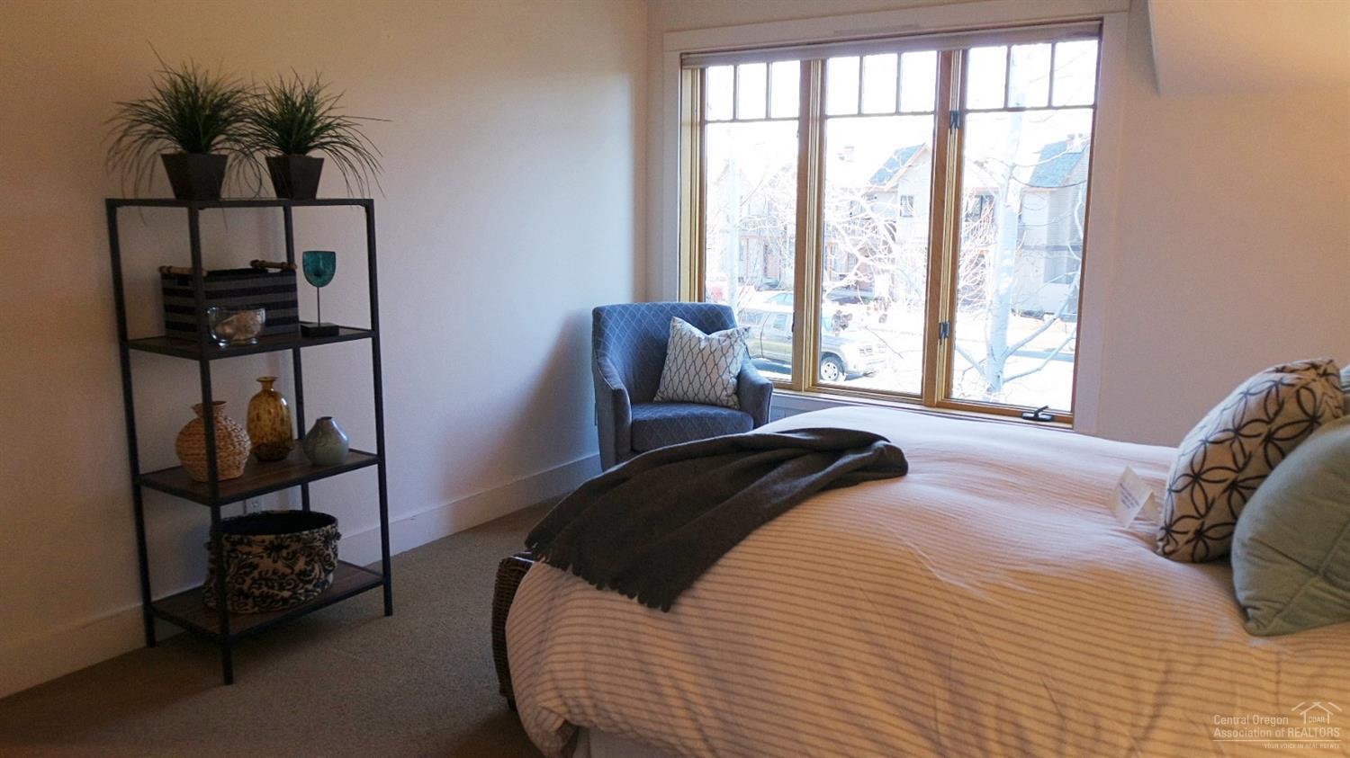 Pine Meadow Vill - Residential