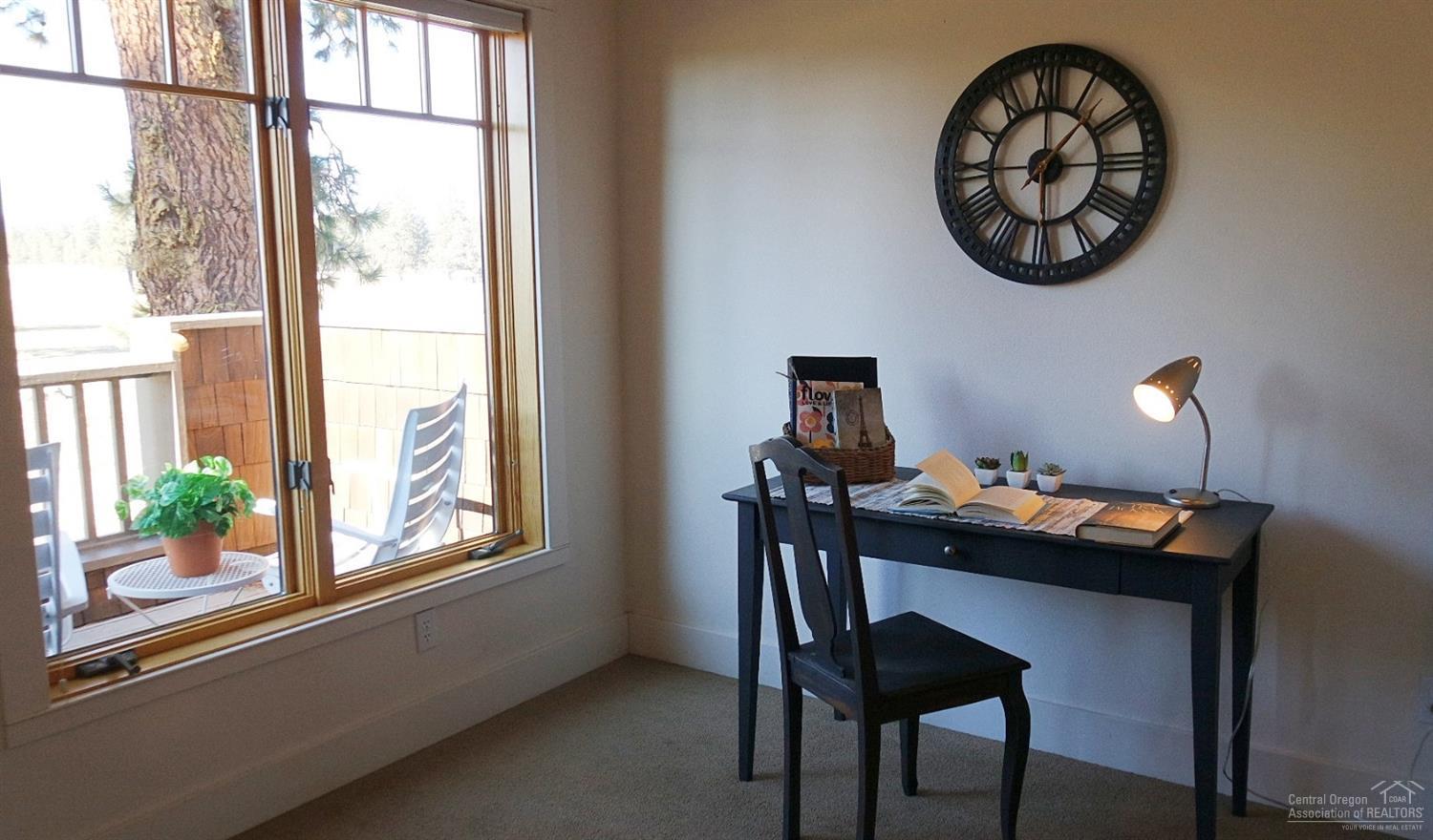 Pine Meadow Vill - Residential