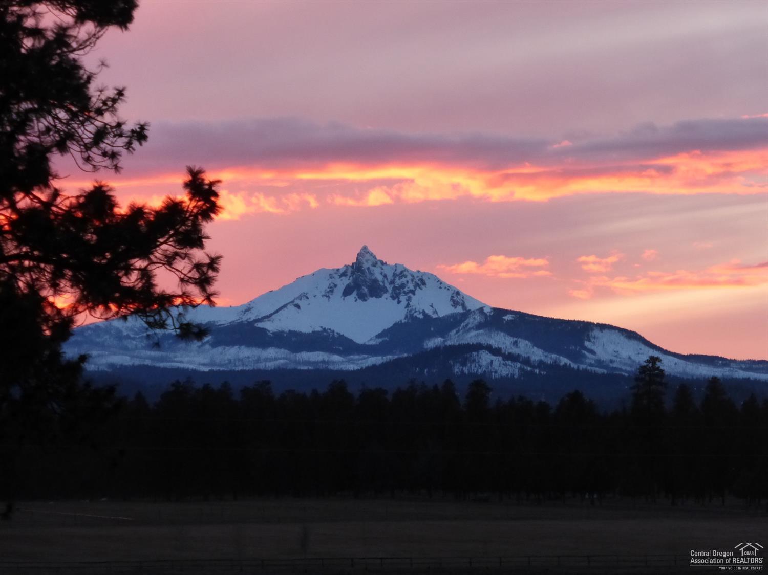 Pine Meadow Vill - Residential