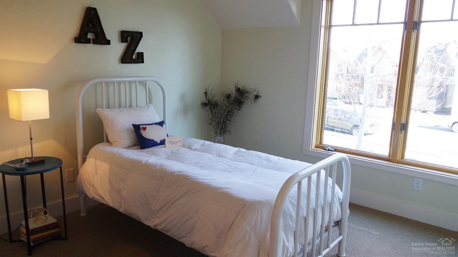 Pine Meadow Vill - Residential