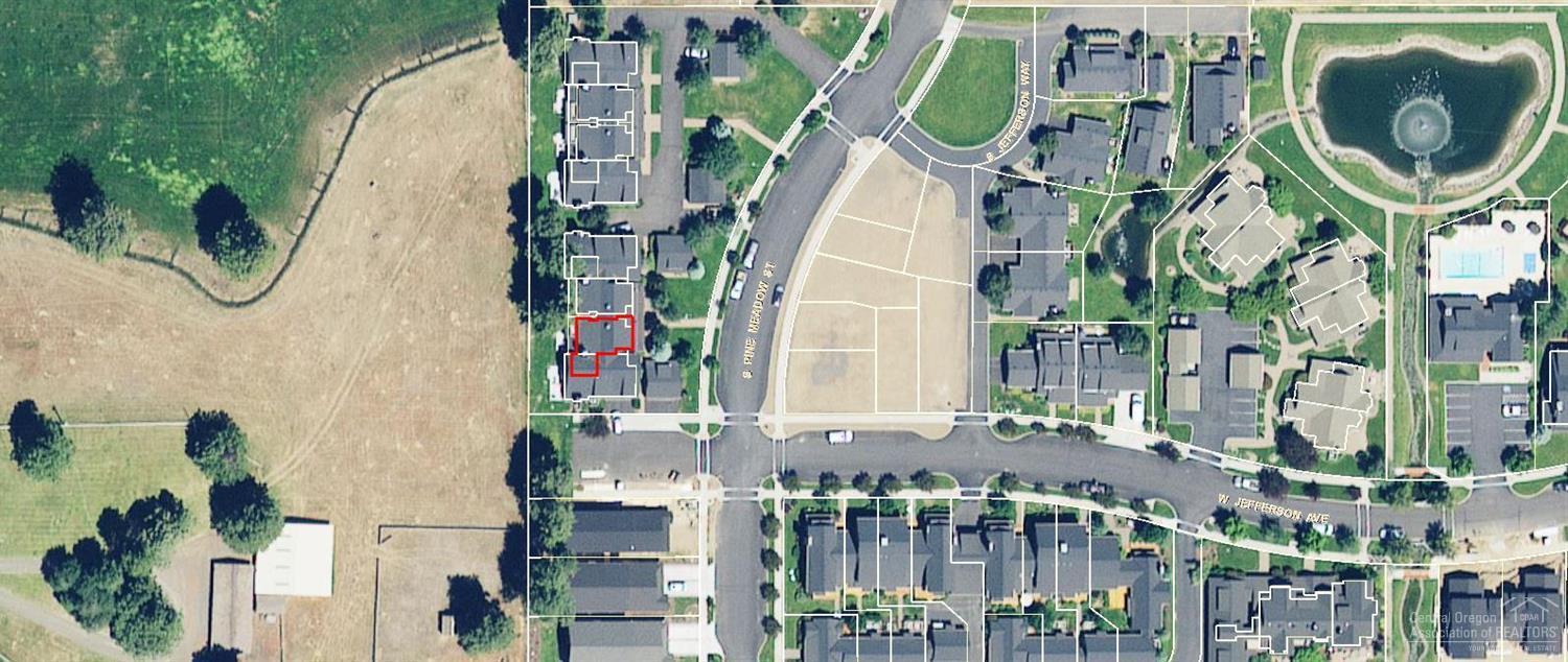 Pine Meadow Vill - Residential