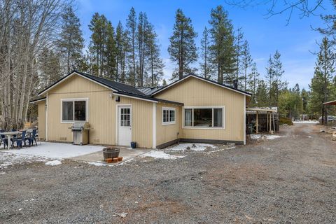 Tiny photo for 16122 Lava Drive, La Pine, OR 97739 (MLS # 220215727)