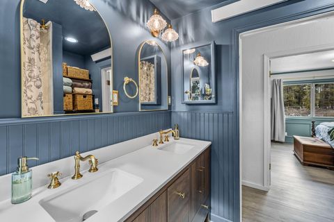 Tiny photo for 16122 Lava Drive, La Pine, OR 97739 (MLS # 220215727)