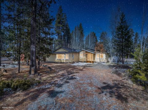 Tiny photo for 16122 Lava Drive, La Pine, OR 97739 (MLS # 220215727)