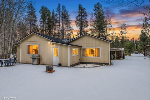 Tiny photo for 16122 Lava Drive, La Pine, OR 97739 (MLS # 220215727)