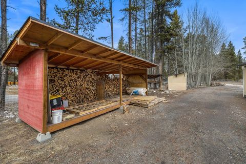 Tiny photo for 16122 Lava Drive, La Pine, OR 97739 (MLS # 220215727)