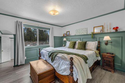 Tiny photo for 16122 Lava Drive, La Pine, OR 97739 (MLS # 220215727)