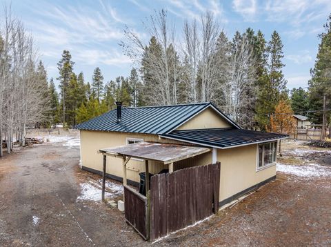 Tiny photo for 16122 Lava Drive, La Pine, OR 97739 (MLS # 220215727)