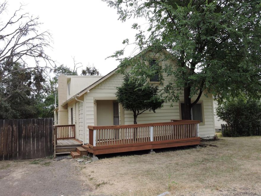 Affordable home divided into two units- up and down. Lots of square footage for the price. Recently painted . Close to schools and shopping. Separate gas and electric meters. 3 bedrooms and 1 baths down and 1 bedroom / 1 bath up. Concrete foundation. Alley access.Solid home with good rental history and records available with accepted offer. One of the sellers is a licensed real estate broker in the State of Oregon.