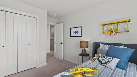 Tiny photo for 21544 SE Etna Place, Bend, OR 97702 (MLS # 220212406)