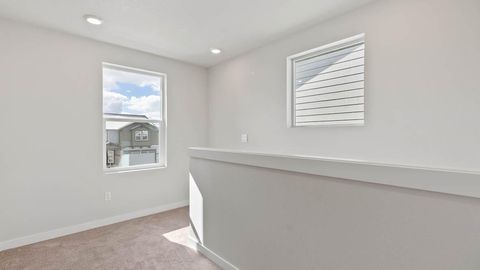 Tiny photo for 21544 SE Etna Place, Bend, OR 97702 (MLS # 220212406)