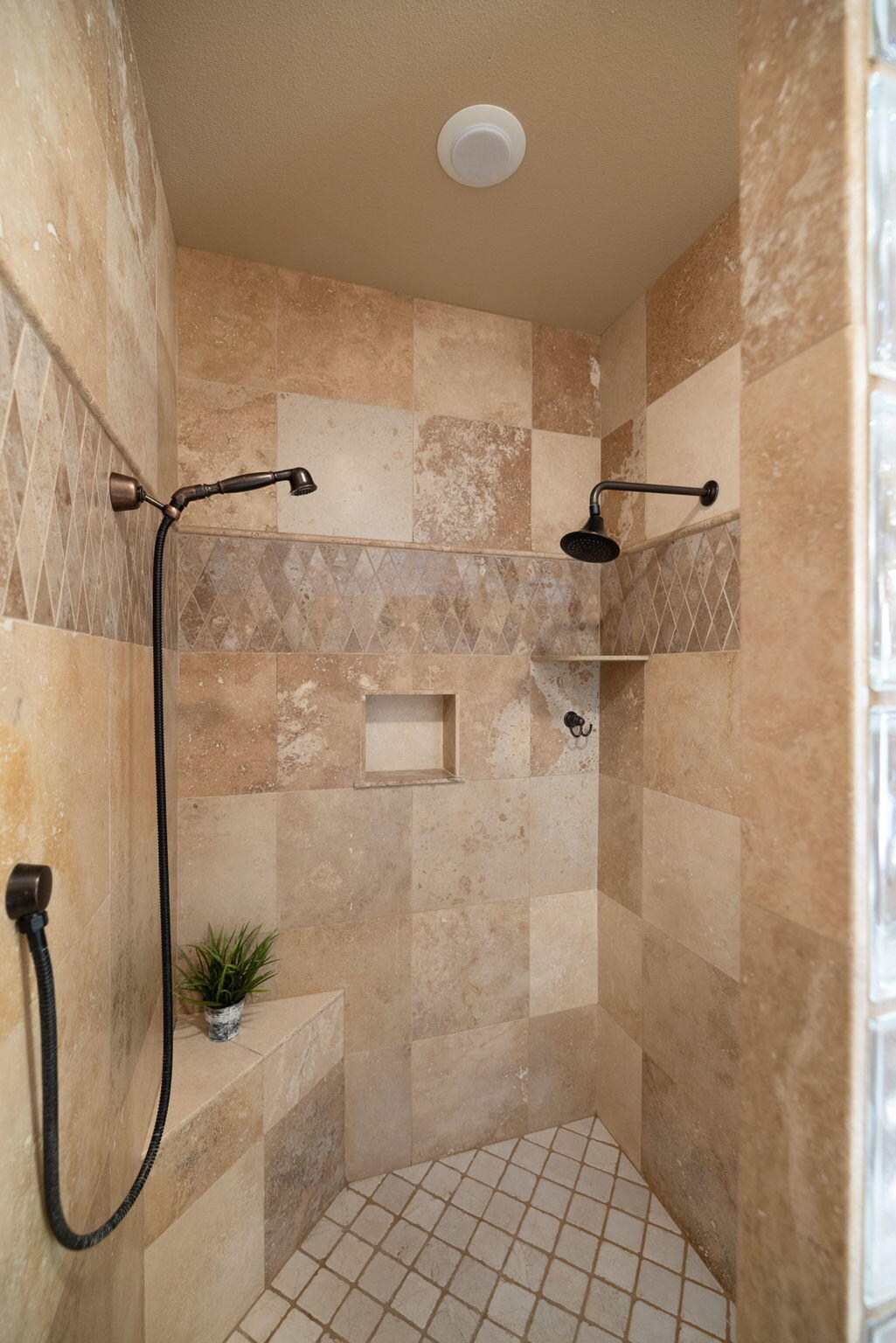 Aspen Lakes Golf Est - Residential