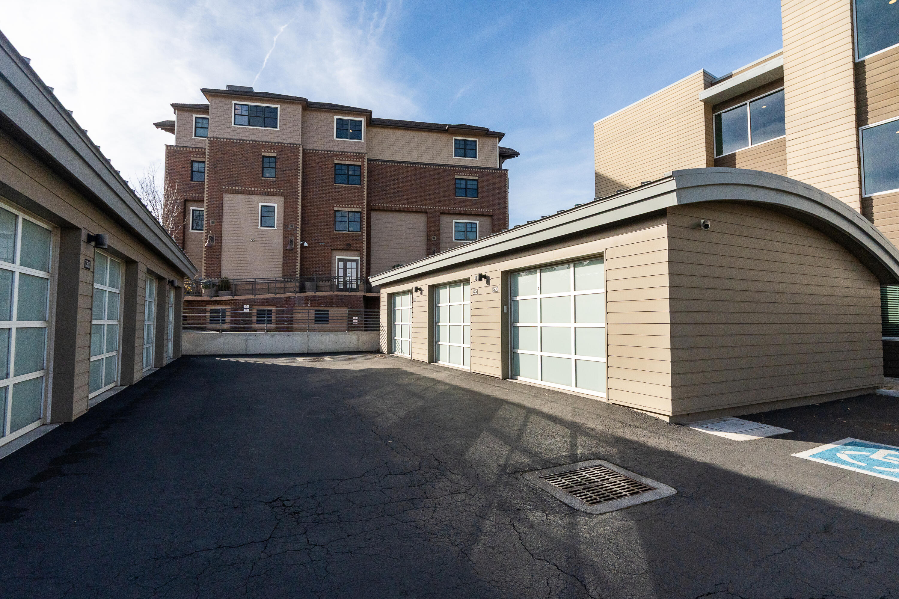 291 SW Bluff Drive UNIT 320