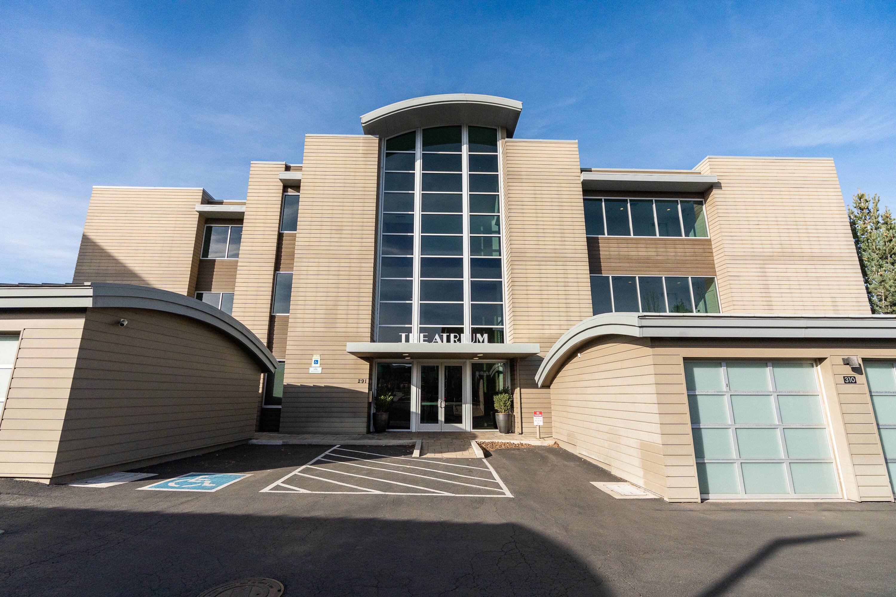 291 SW Bluff Drive UNIT 320