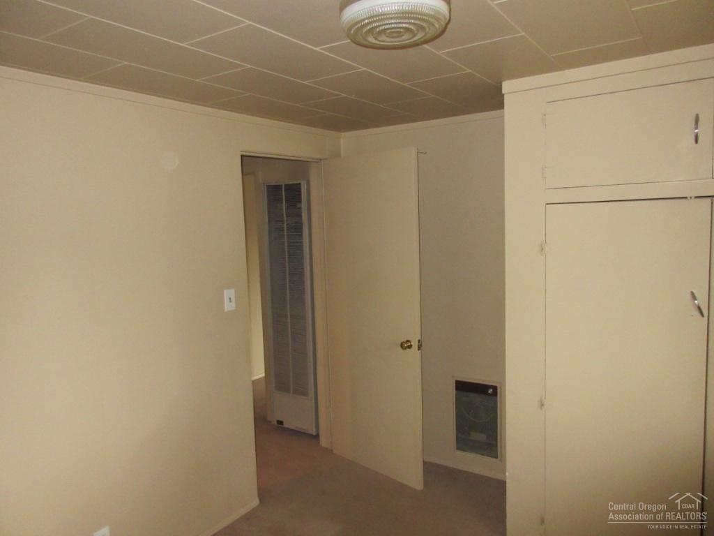 Oregon + Western - Residential