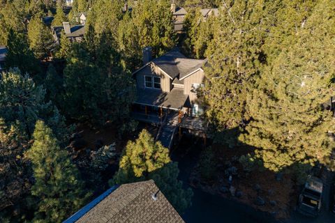Tiny photo for 19672 Winter Wren Loop, Bend, OR 97702 (MLS # 220213161)