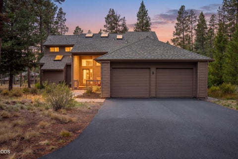 Photo of 57983 Cypress Lane #1, Sunriver, OR 97707 (MLS # 220228246)