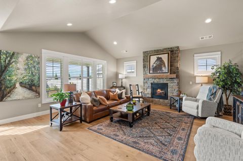 Tiny photo for 3890 Arena Drive, Medford, OR 97504 (MLS # 220211205)