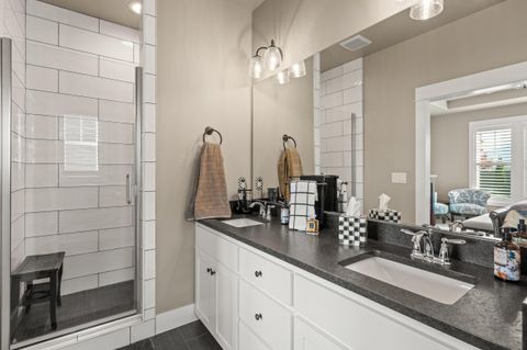 Tiny photo for 3890 Arena Drive, Medford, OR 97504 (MLS # 220211205)